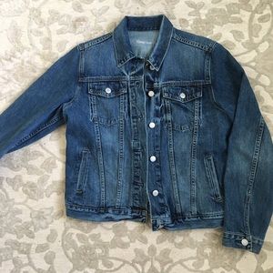 GAP 1969 Denim Jacket size large